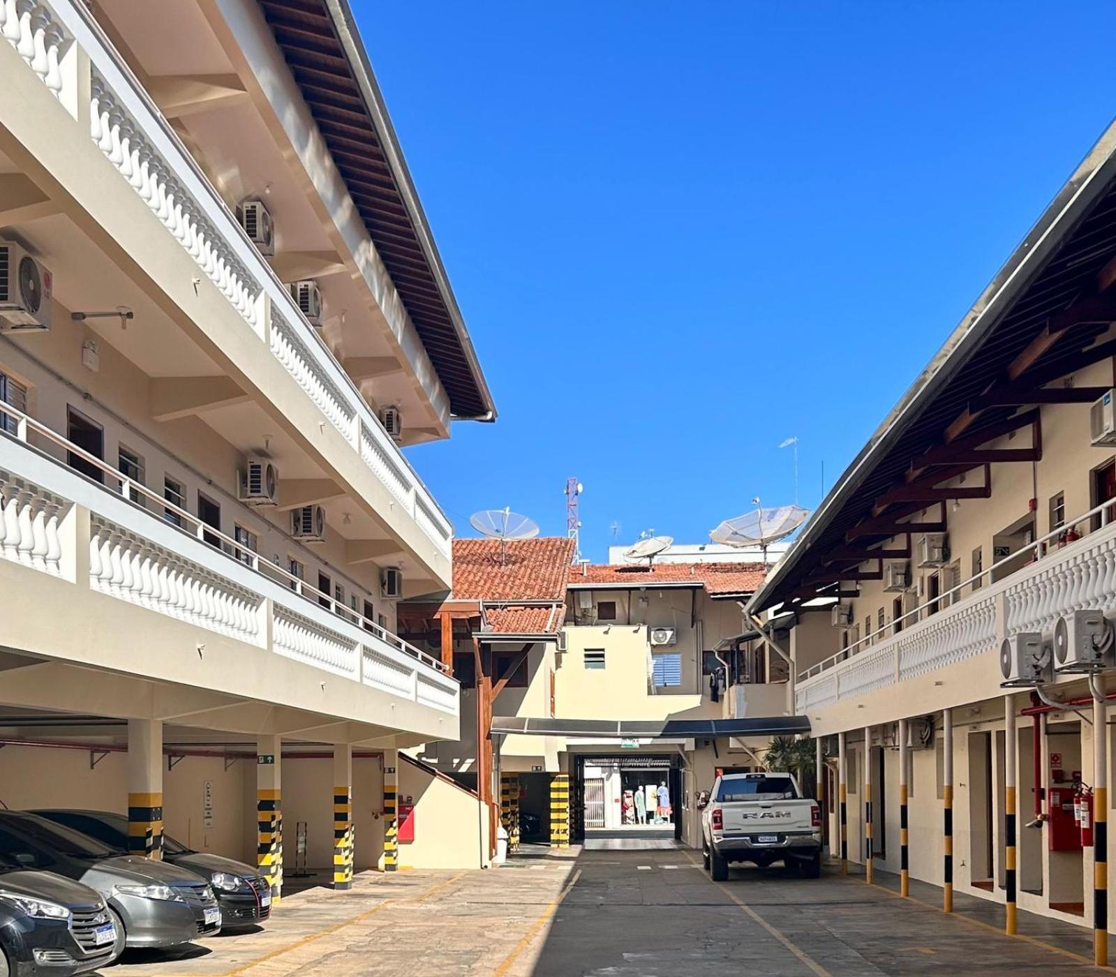 Hotel Garrafao - Rua Principal De Boituva Kültér fotó